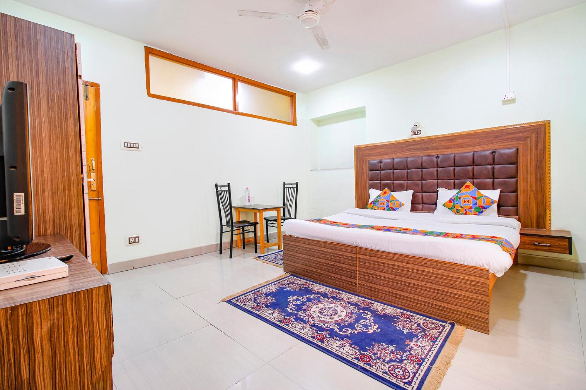 Fabhotel Grand Comforts Haidarpur Exterior foto